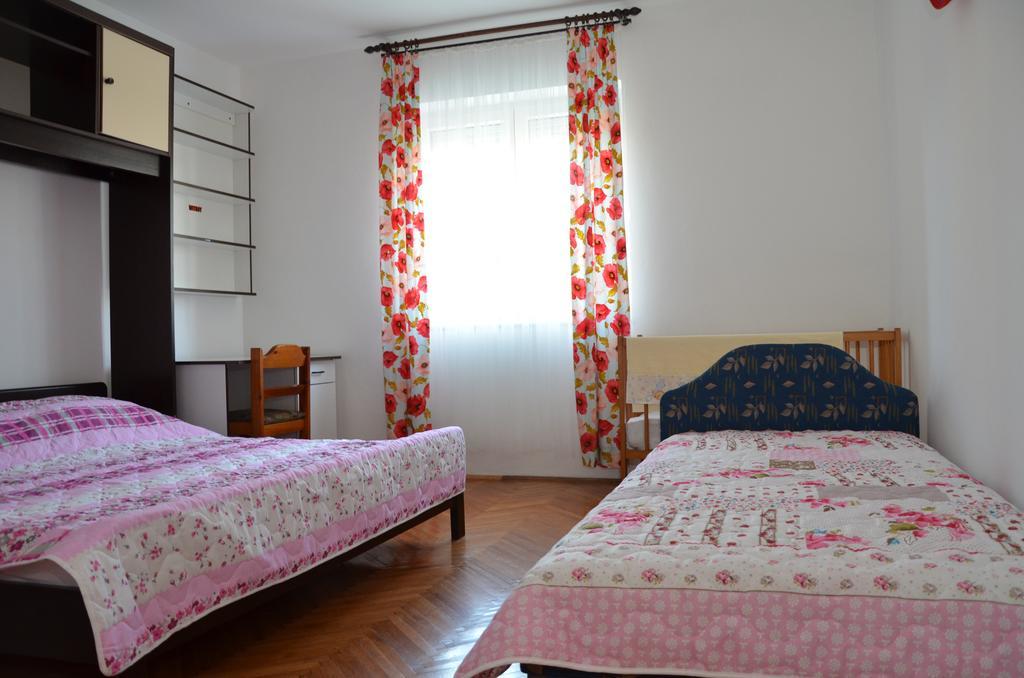 Apartment Kolundzic Новий Винодольський Екстер'єр фото